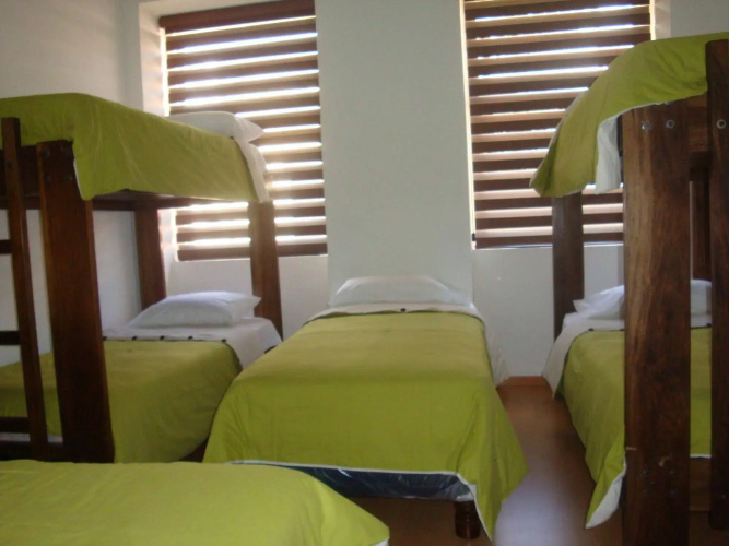 Hostal Urban Inn - Hostel
