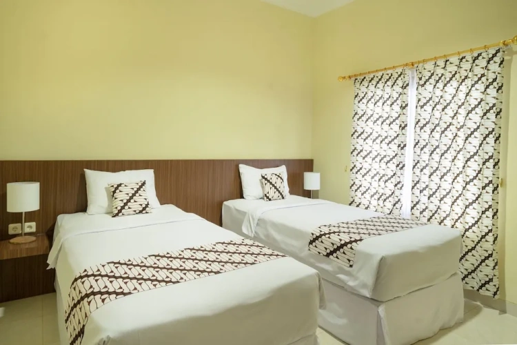 Superior Twin room