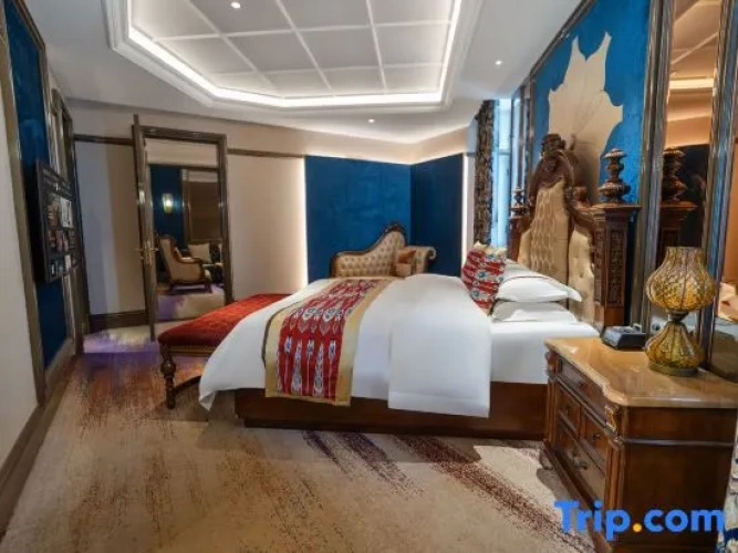 Luxury Double Suite