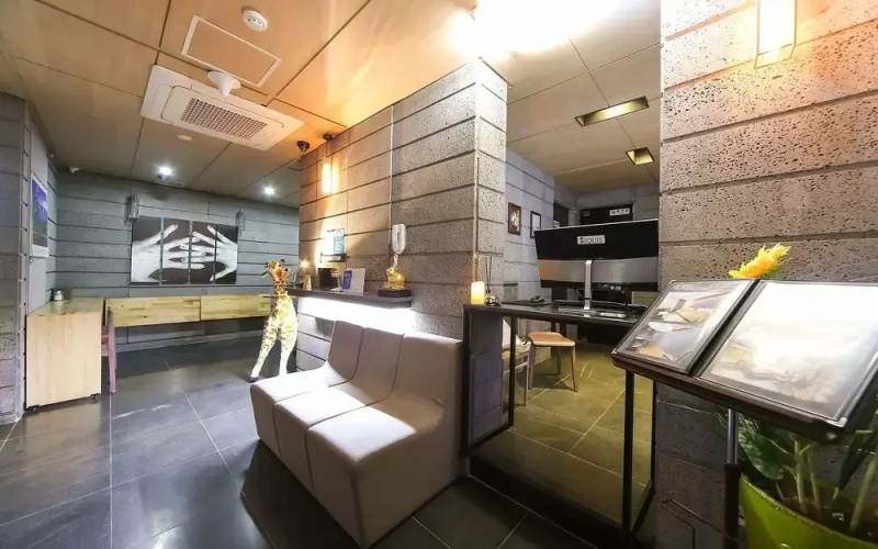 Changwon Jinhae Lewis Hotel