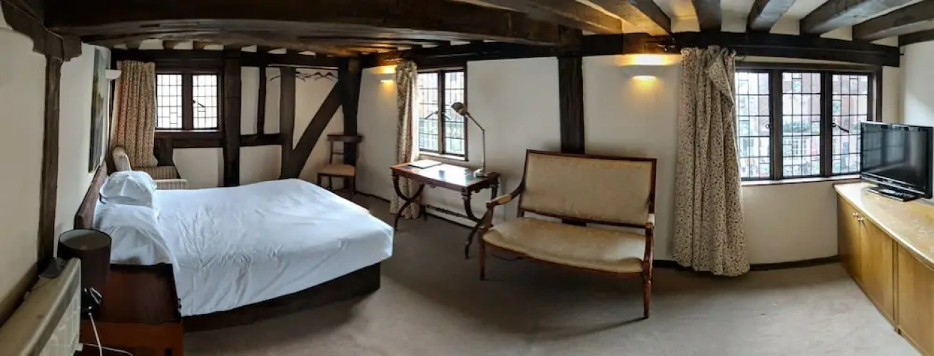 5 Bedrooms Cottage with city view