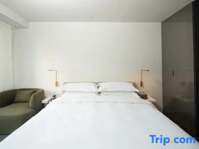 2 Bedrooms Suite