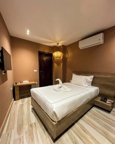 Standard Double room with city view