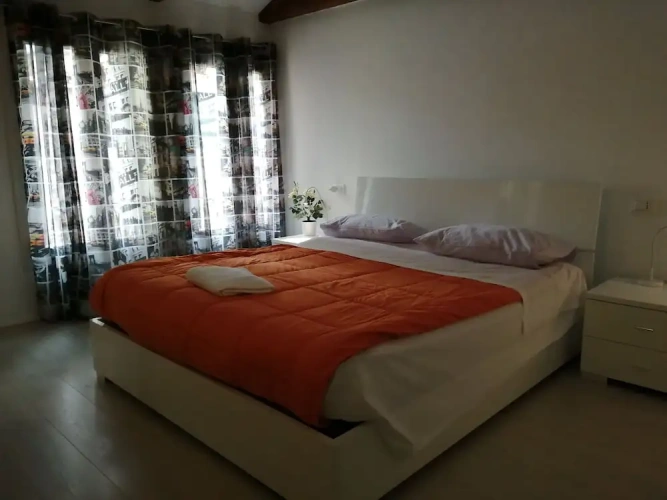 Apartment with balcony