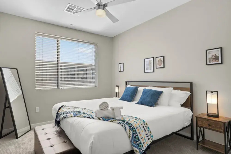 CozySuites at Vela Camelback
