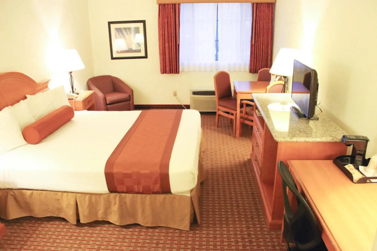 Mason Beach Inn