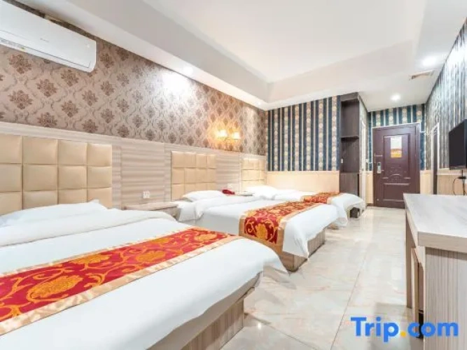 Triple Suite