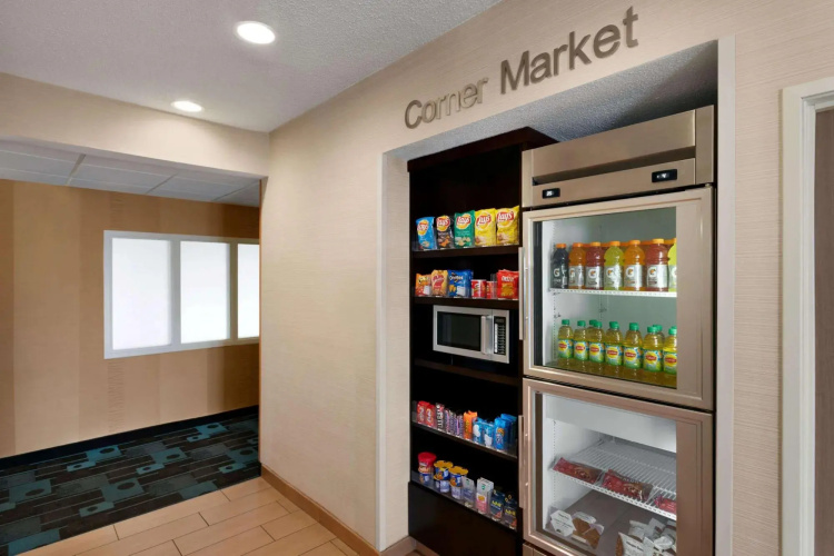 Fairfield Inn by Marriott
