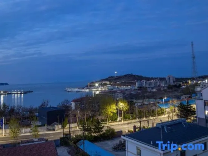 Floral Hotel·Pusu Guanhai Residence (Penglai Ocean Polar World Branch)