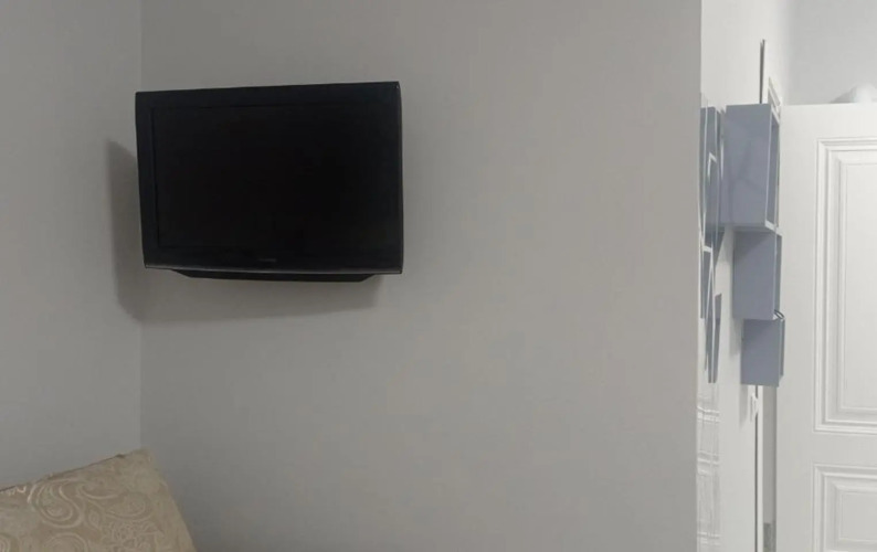 Фотография номера Коттеджа Частный дом Уютный дом-студия в центре города