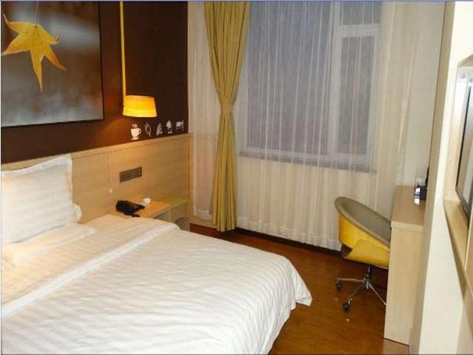 Economy room