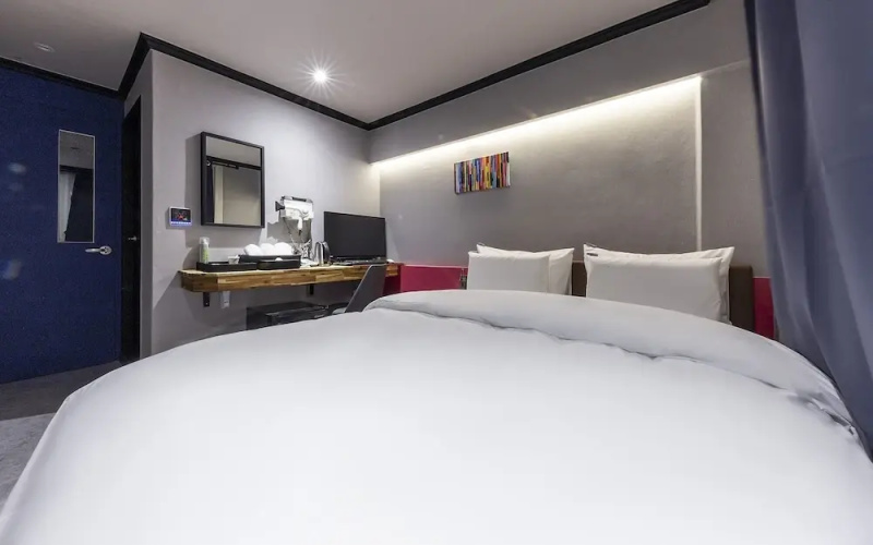Cheonan Hotel Check-IN