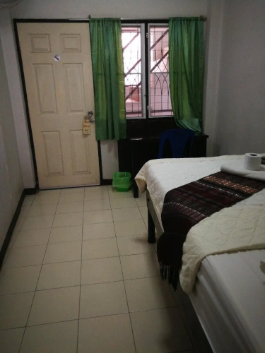 Ampawan Guesthouse