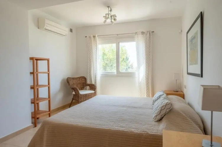 Spacious 3BR Villa with pool and views