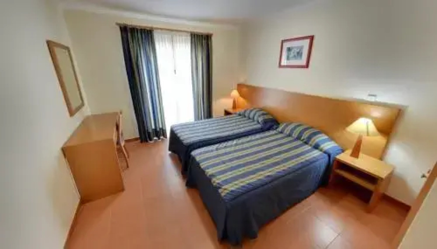 Apartamentos Turisticos Vila Praia