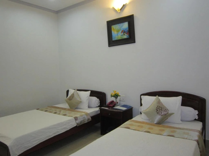 Du Hung Hotel 2