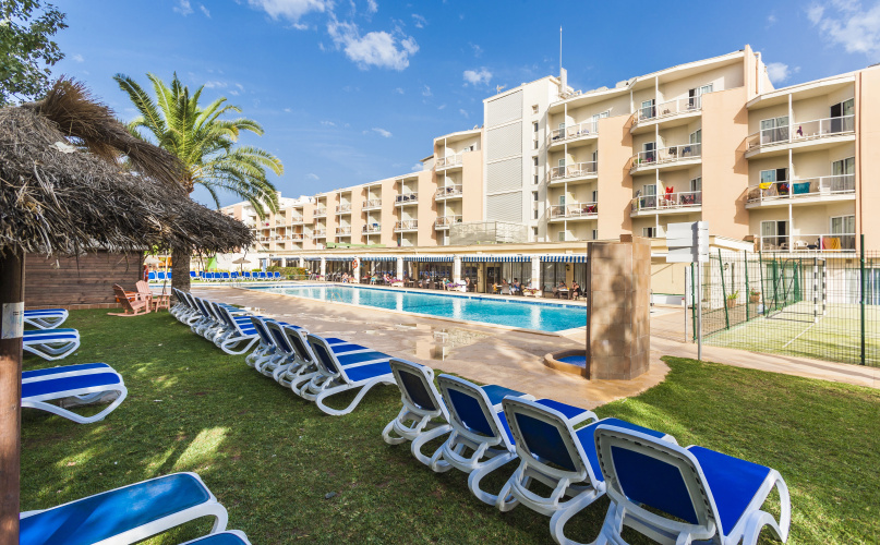 Globales Playa Santa Ponsa photo 13