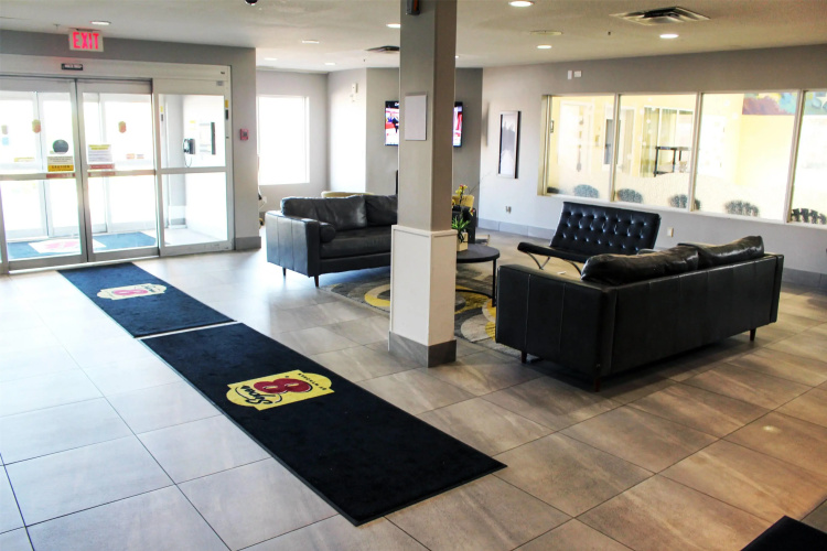 Super 8 by Wyndham Edmonton South