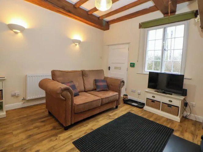 Medlar Cottage
