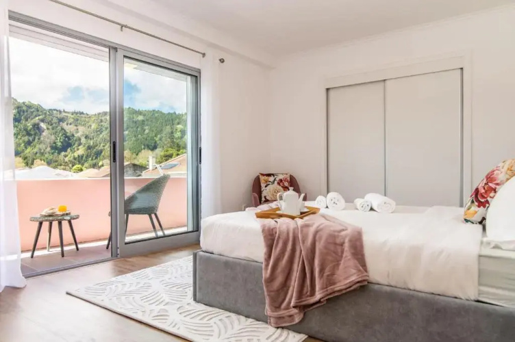 Furnas Apartment