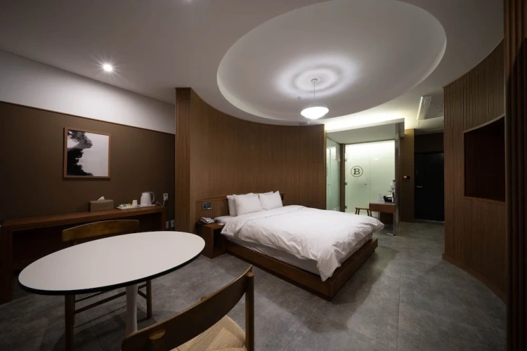 Premium room