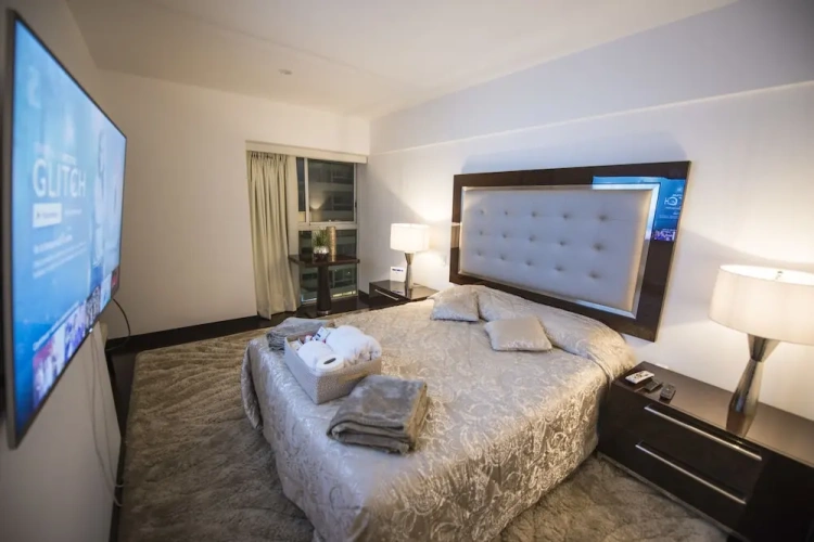 2 Bedrooms Deluxe Apartment