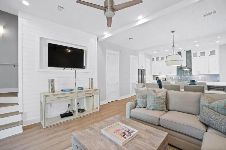 30A Beach House - Turquoise Tides