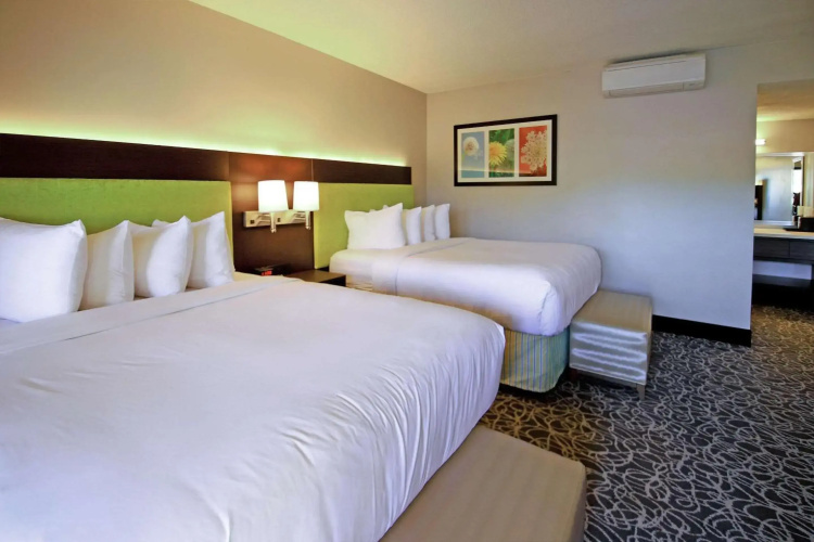 El Sendero Inn, an Ascend Collection Hotel