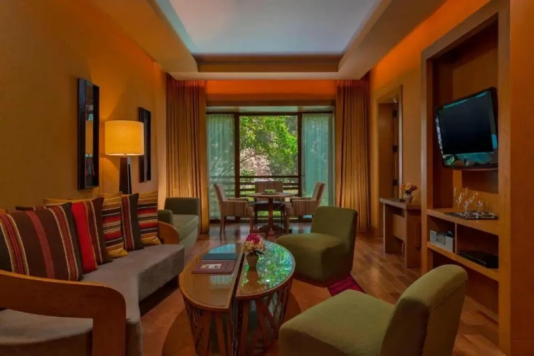 1 Bedroom Quadruple Suite