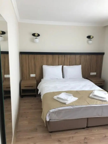 Ayramin Deluxe Hotel