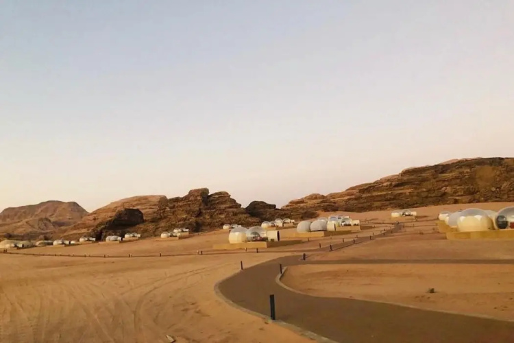 UFO Luxotel Wadi Rum