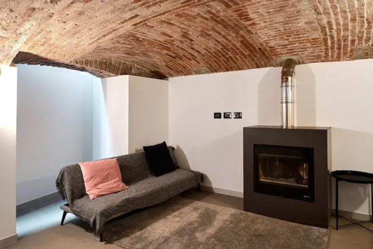 Lancetti Stylish Loft