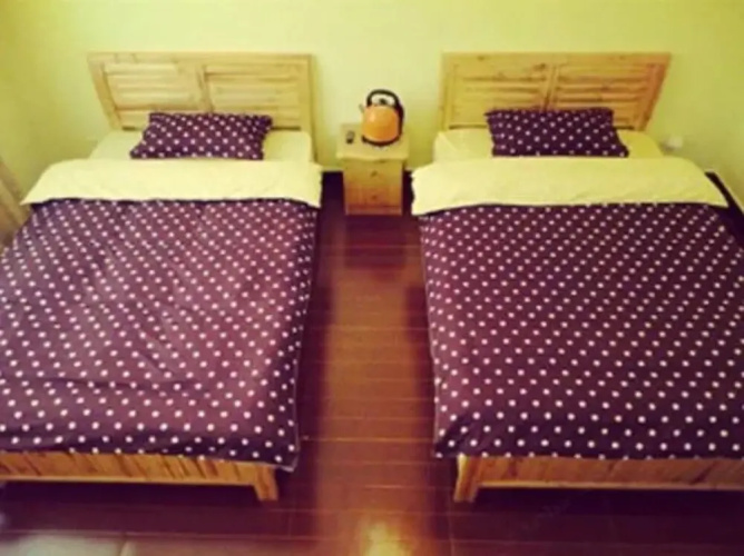 Yitravel Hostel