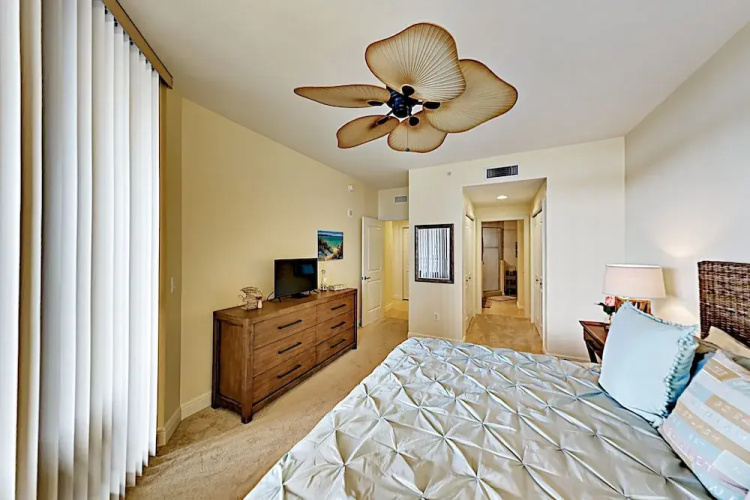 Cape Harbour #618 - 2 Br Condo