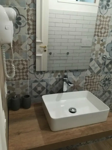 Superior Triple room with park view