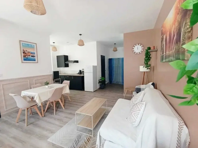 1 Bedroom Deluxe Apartment