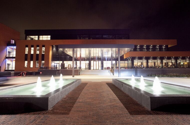 Van Der Valk Hotel Almere Over view