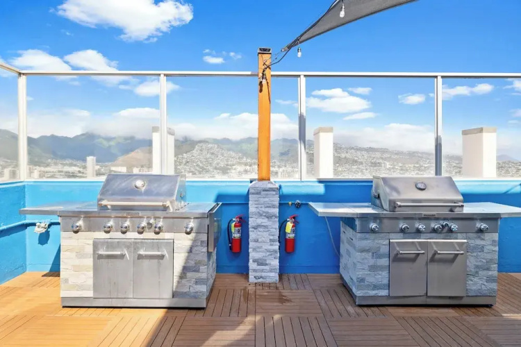 Pacific Monarch Studio w/ Partial Ocean Views