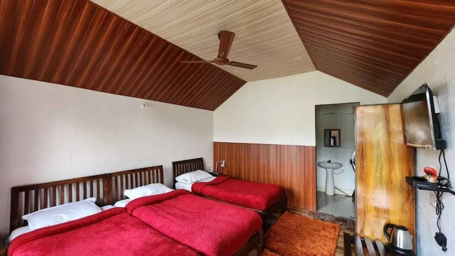 Deluxe Triple room with mountain view
