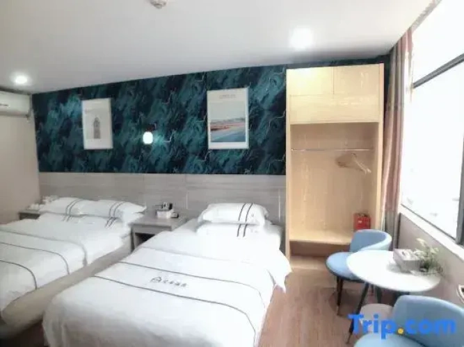 Standard Twin Family room