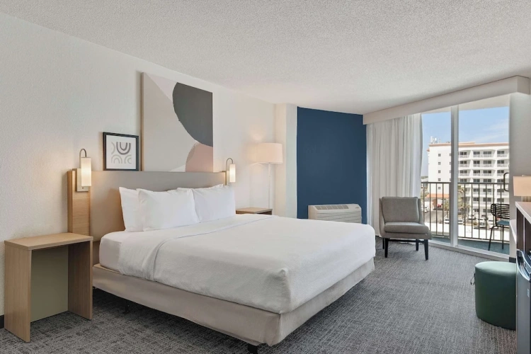 Standard Double room with balcony