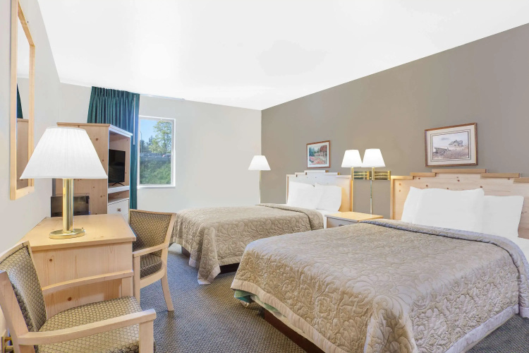 FairBridge Inn & Suites Moscow/Pullman