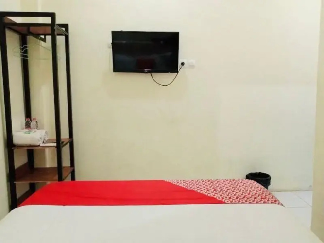 OYO 90299 Corner Guest House