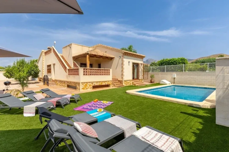 Villa