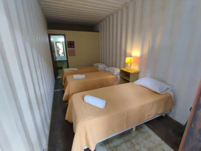 Standard Triple room