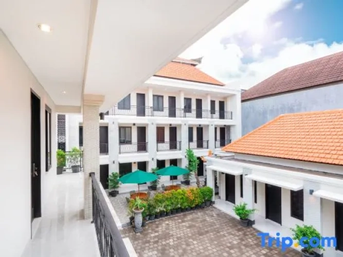 Bali Loop Coliving & Coworking