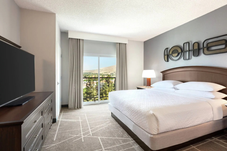 2 Bedrooms Premium Double Suite