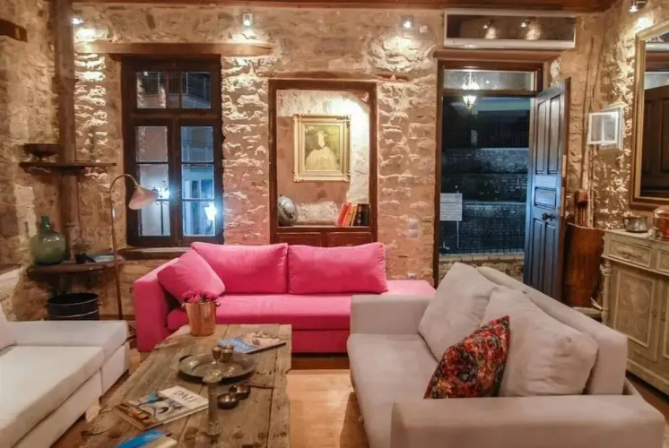Antique Luxury Suite 65sq.m.