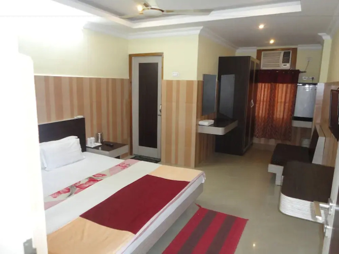 Green Valley Hotel