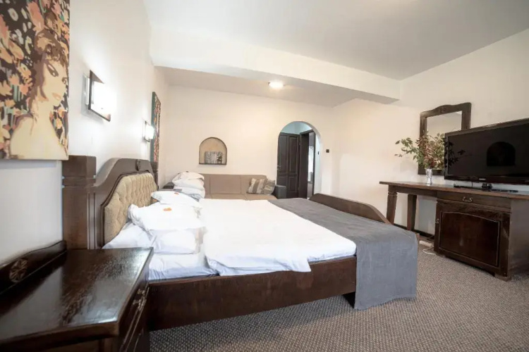 Bran Chalet